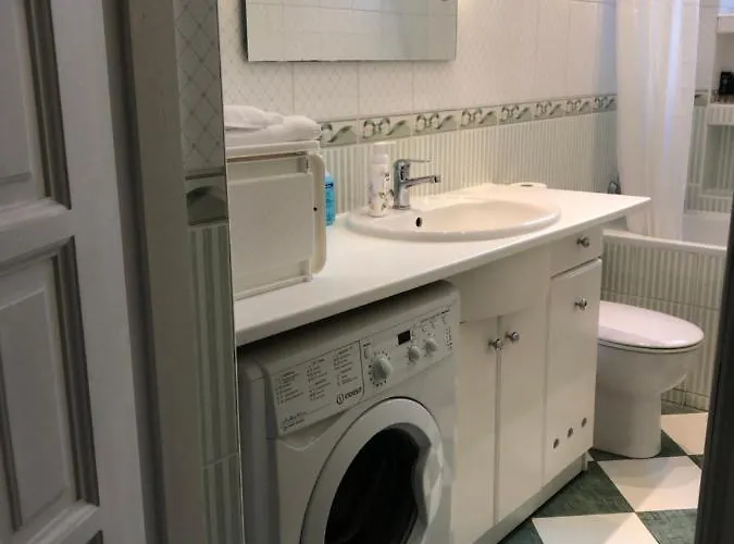 Marina Old Town غدانسك